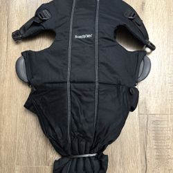 Baby Bjorn Baby Mini Carrier- NEW 