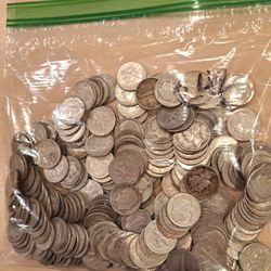 190 TOTAL 90% PRE 1965 SILVER DIMES**$19.00 IN TOTAL FACE VALUE **PRICE 💯 % FIRMMMM!!