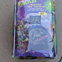 Teenage Mutant Ninja Turtle Twin Comforter New In Packaging