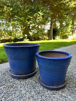Blue pots