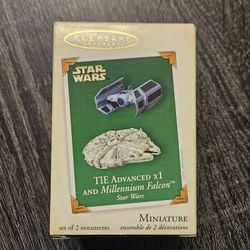 2005 Hallmark Star Wars TIE Advanced x1 Millennium Falcon Miniature Ornament