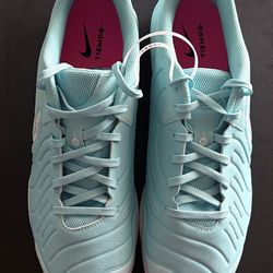 Nike Legend 10 Academy Indoor Soccer Shoes size 12