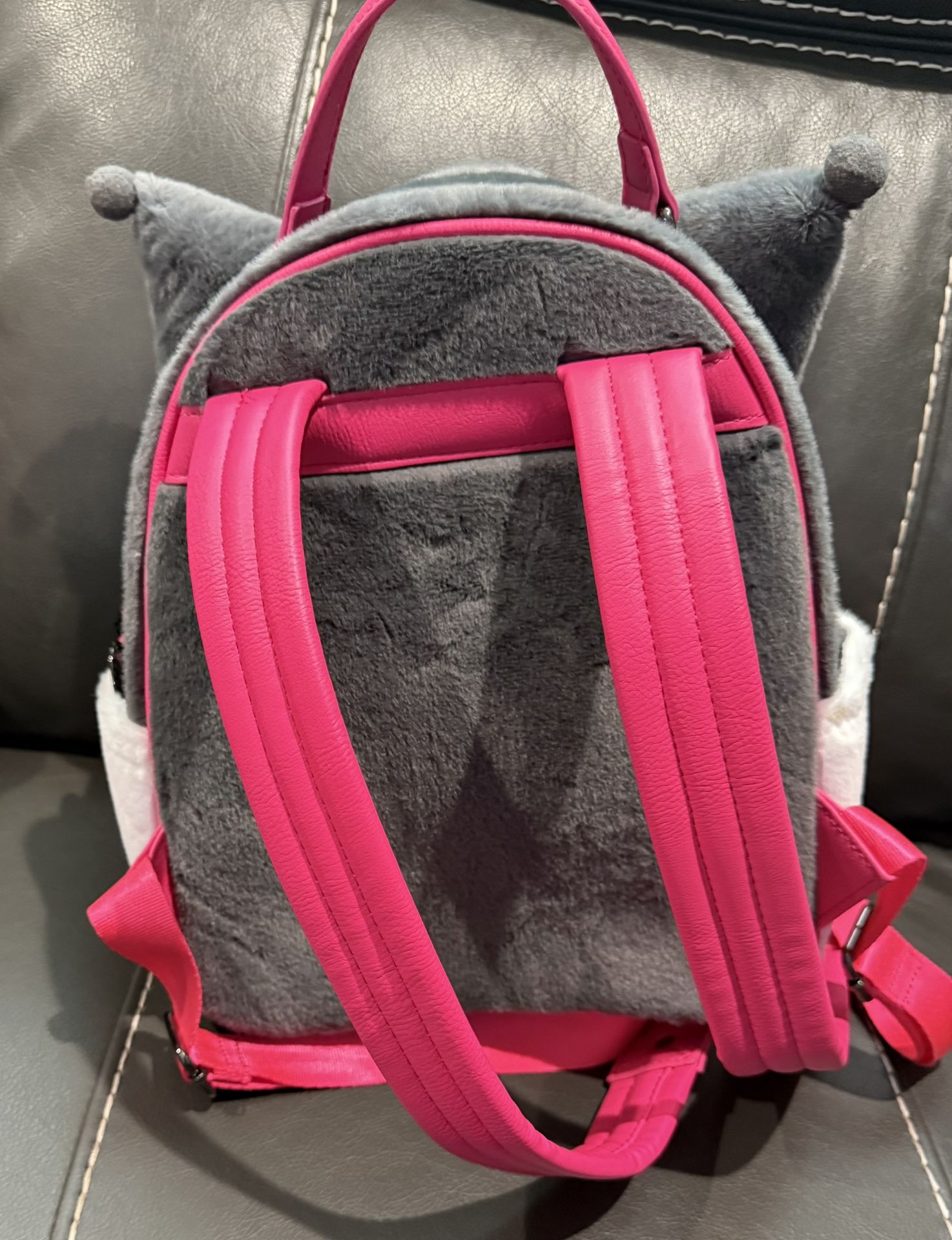 Sanrio‎ Kuromi Heart Eyes Figural Mini Backpack Exclusive Sanrio Kuromi Heart Eyes Figural Mini | Mercari main image 4