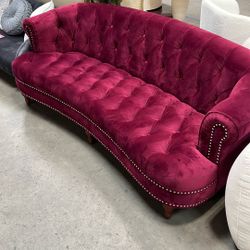 JENNIFER TAYLOR La Rosa Sofa