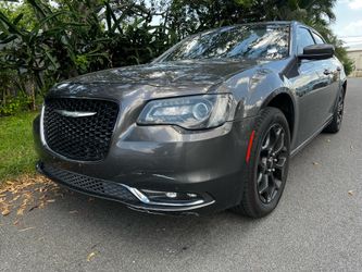 2019 Chrysler 300