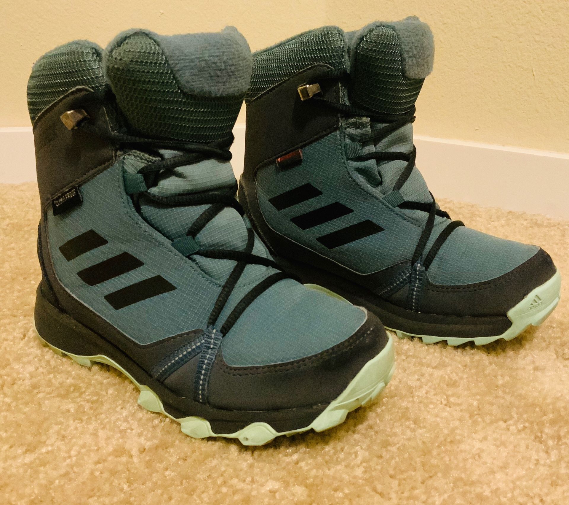 Adidas Terrex snow boots - Kids 12 1/2