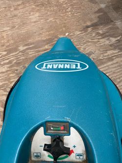 Floor machine