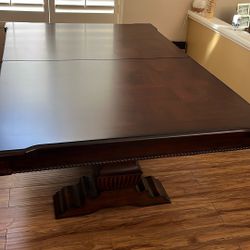 Dining room Table