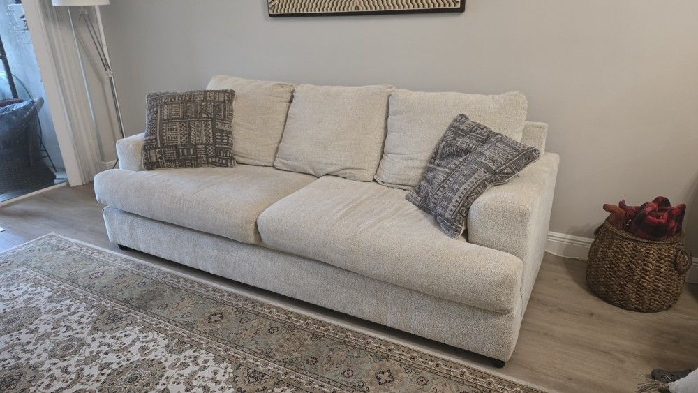 Sofa - Couch