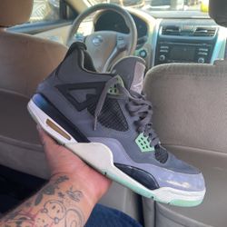 Nike Air Jordan 4 Green Glow Size 13