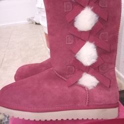 koolaburra boots made by UGGs 