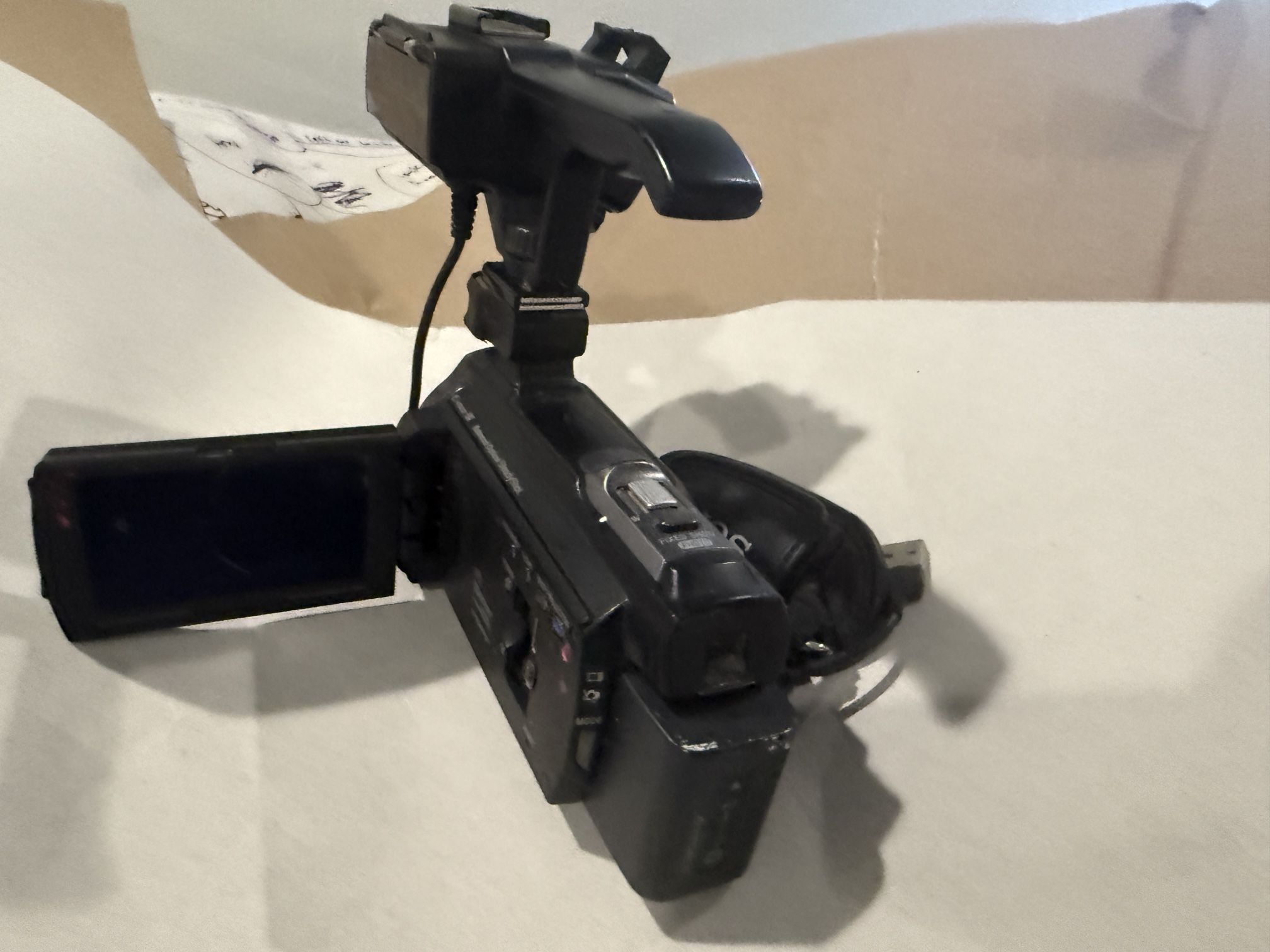 🎥 Sony HXR‑NX30 Pro Camcorder – $550 (OBO) — Solid, Reliable, Ready to Roll 🎬
