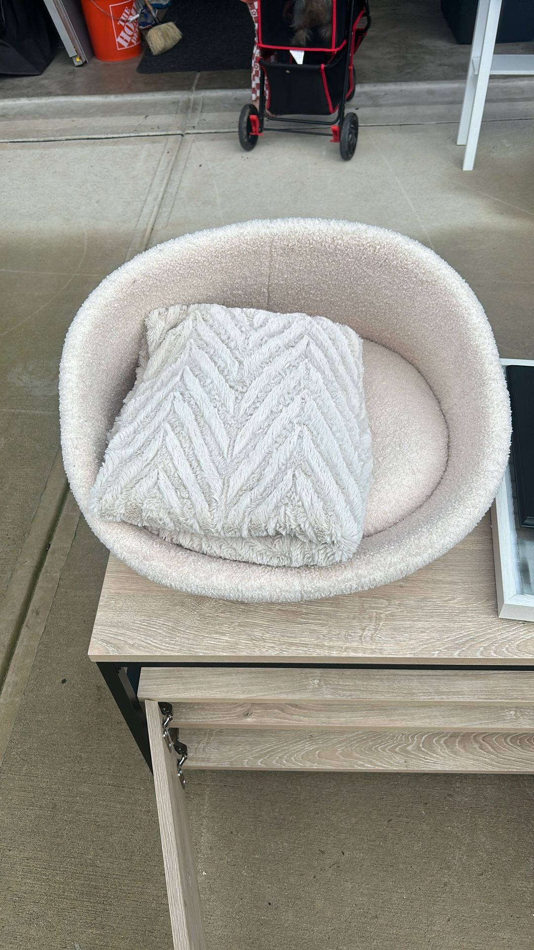 Dog Bed For Sale $20.