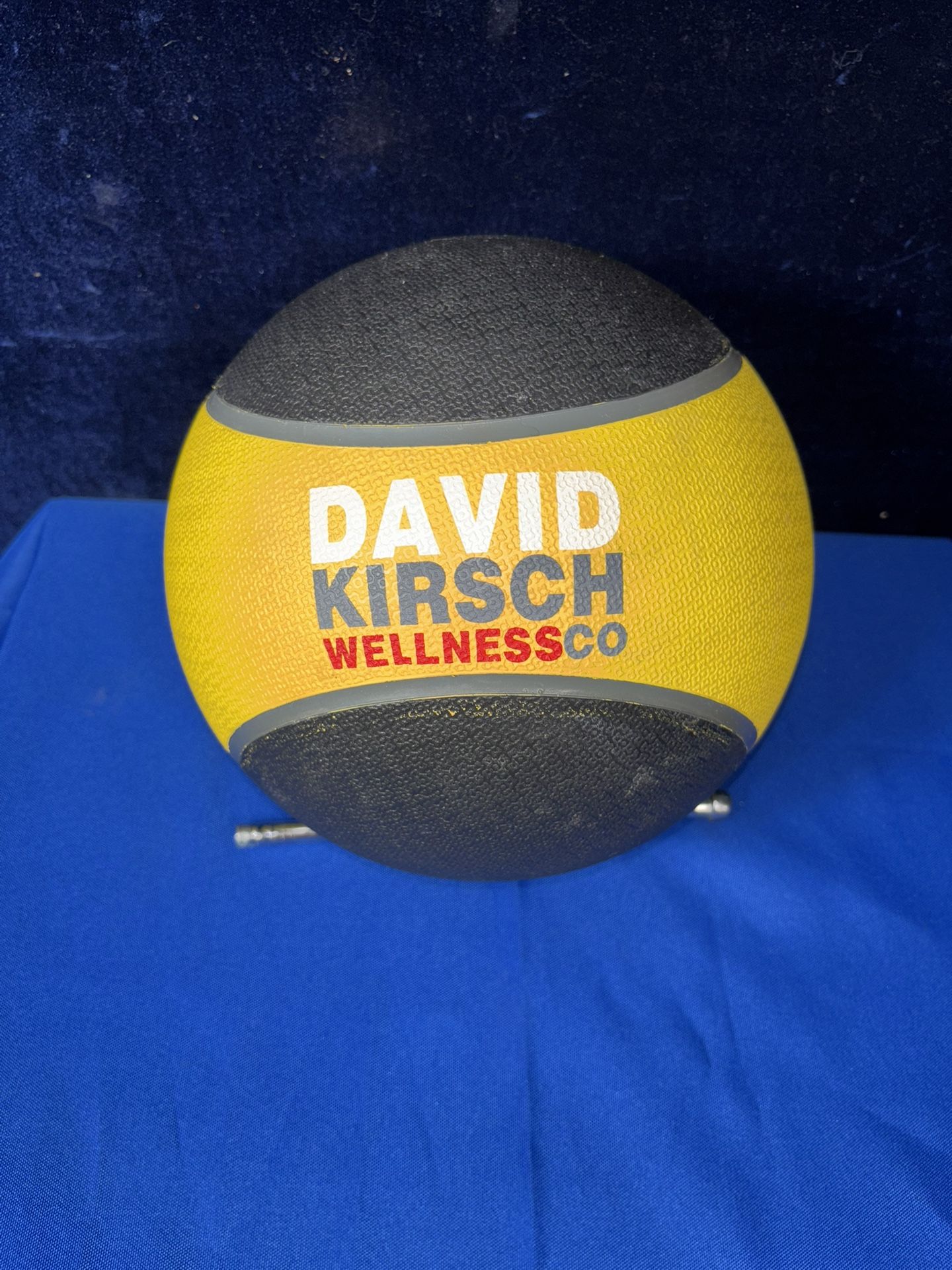 10 Lb Medicine Ball 