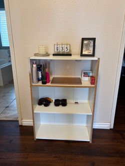 Book shelf