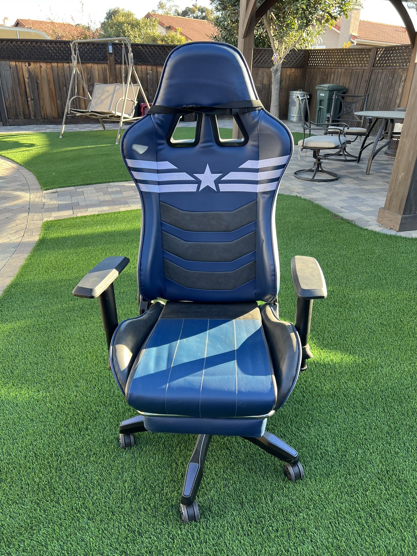 Marvel Avengers Gaming Chair (Captain America)
