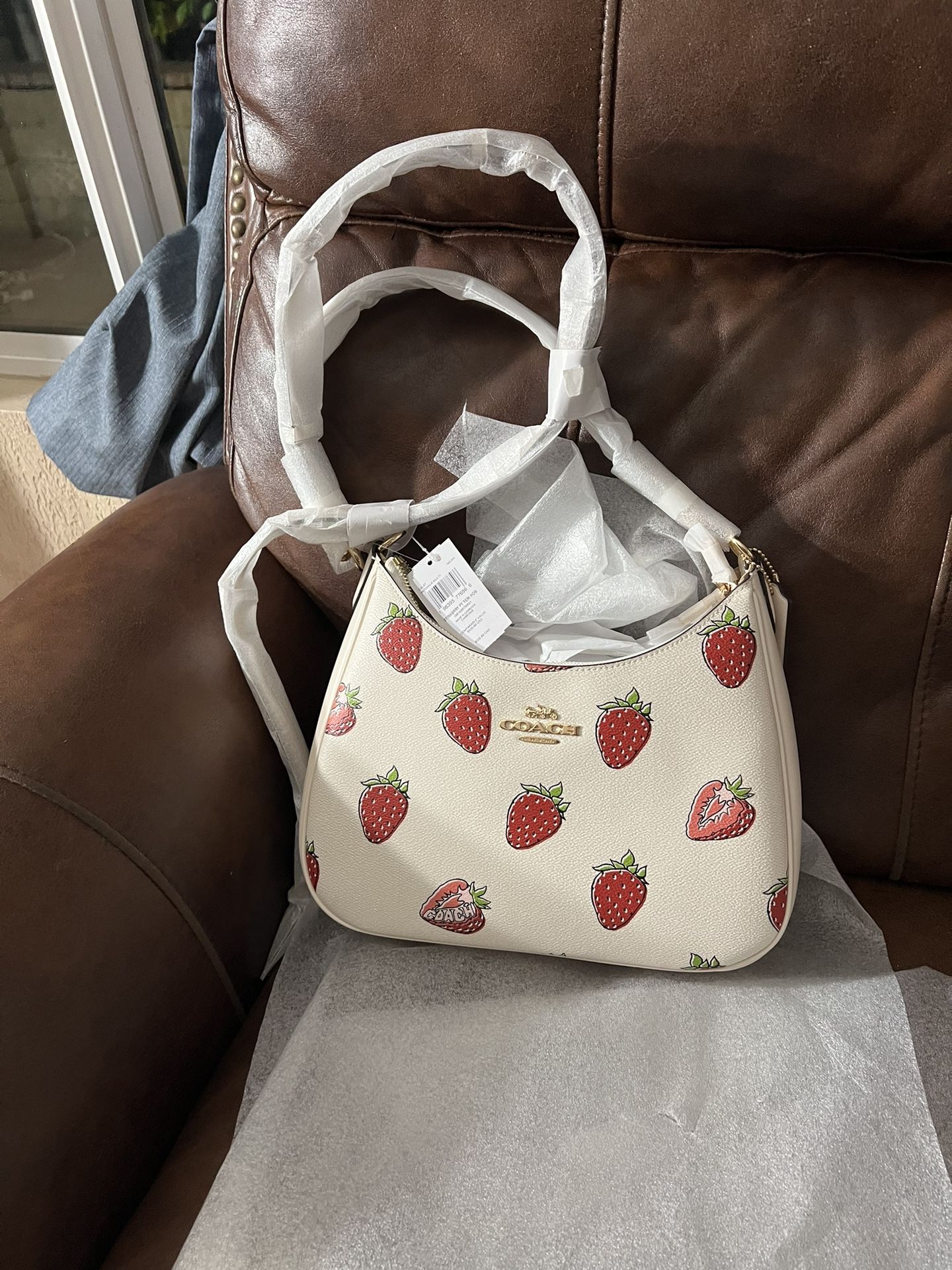 Teri Hobo Bag With Strawberry Print 9093442296