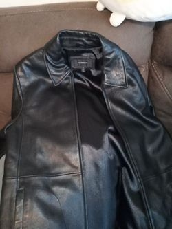 Black leather colebrook womans jacket.