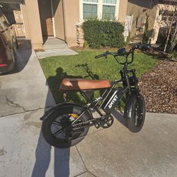 New AMYET V9-G60 1500W Peak Moped-Style EBike