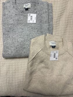 Medium 2pc Lot American Eagle Crewneck Sweaters Bundle