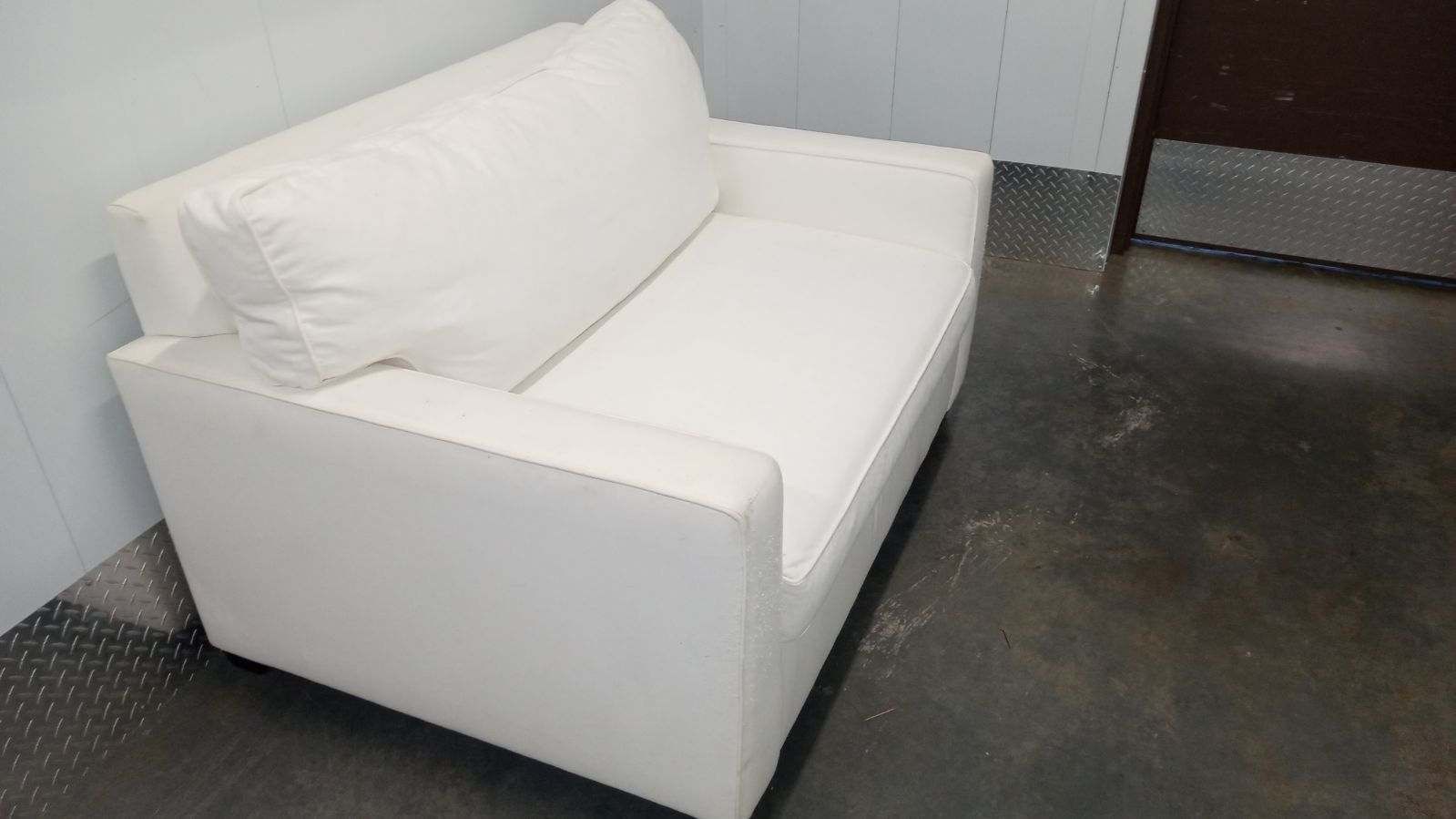 Pottery Barn Loveseat Sofa Bed, Free Delivery👍