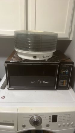 Dehydrators for food