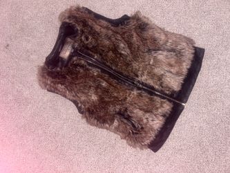 Fur vest