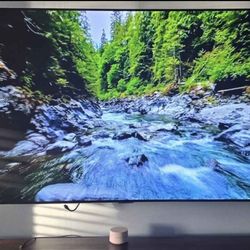 83 " LG OLED G2 EVO Gallery Edition 4K HDR 120HZ Smart TV