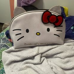 hello kitty makeup bag