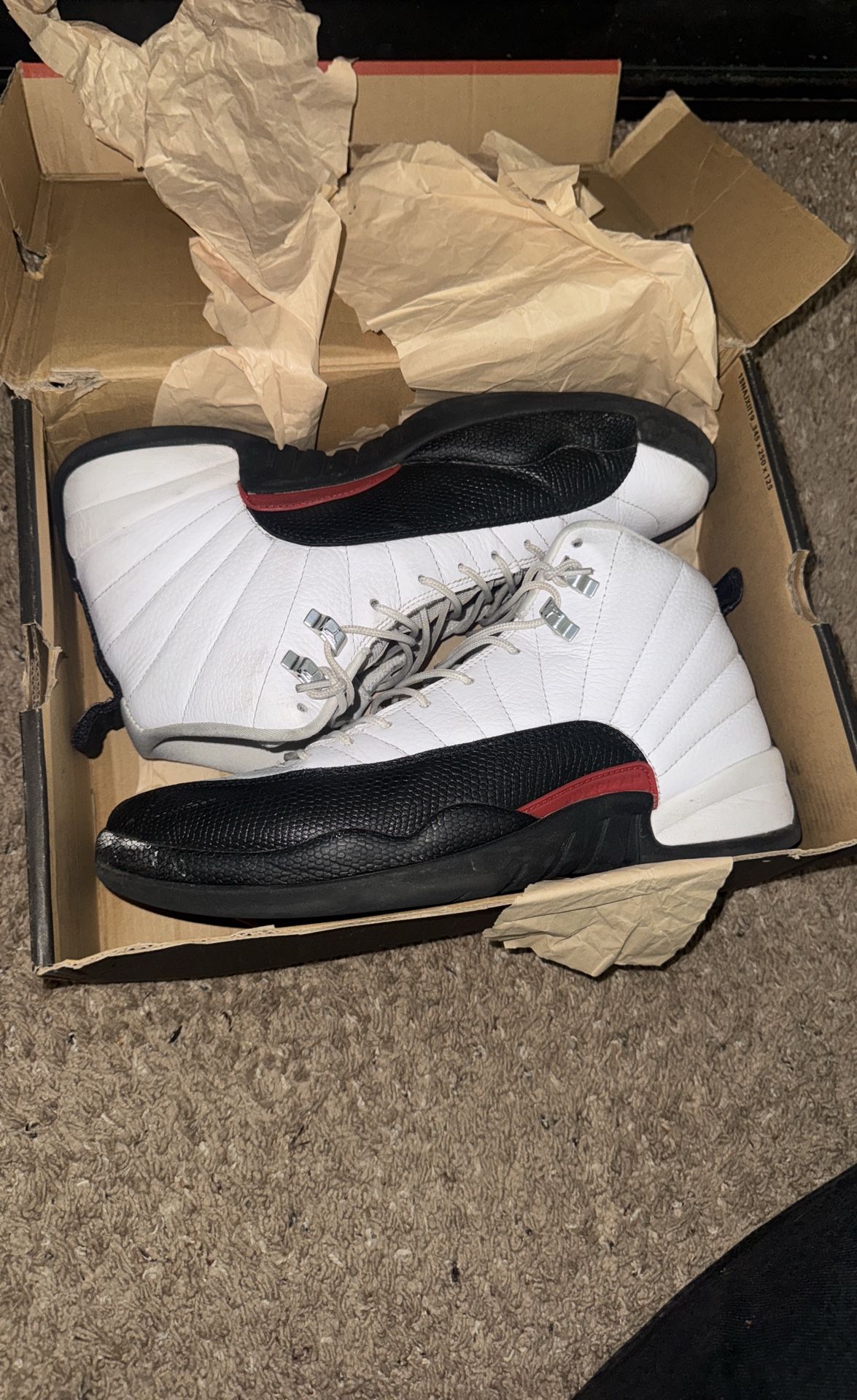 Jordan 12 (Taxi Flip)