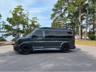 2016 GMC Savana
