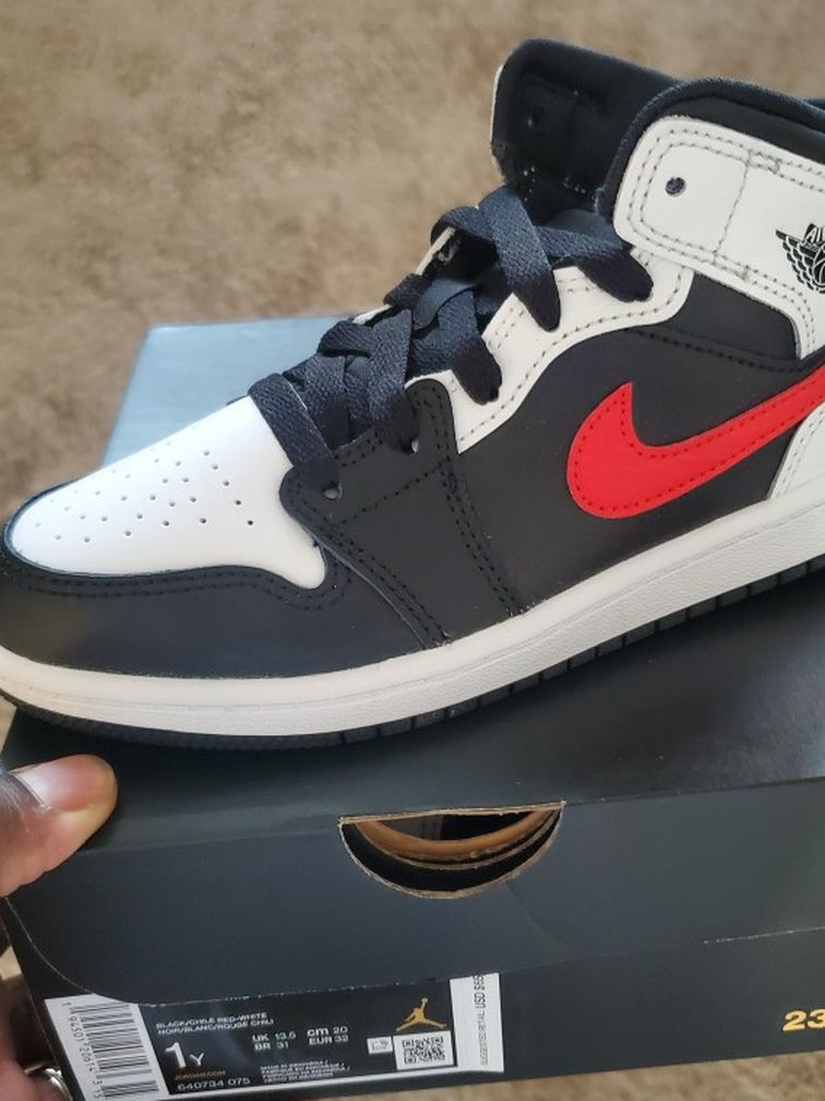 New Jordan Size 1y