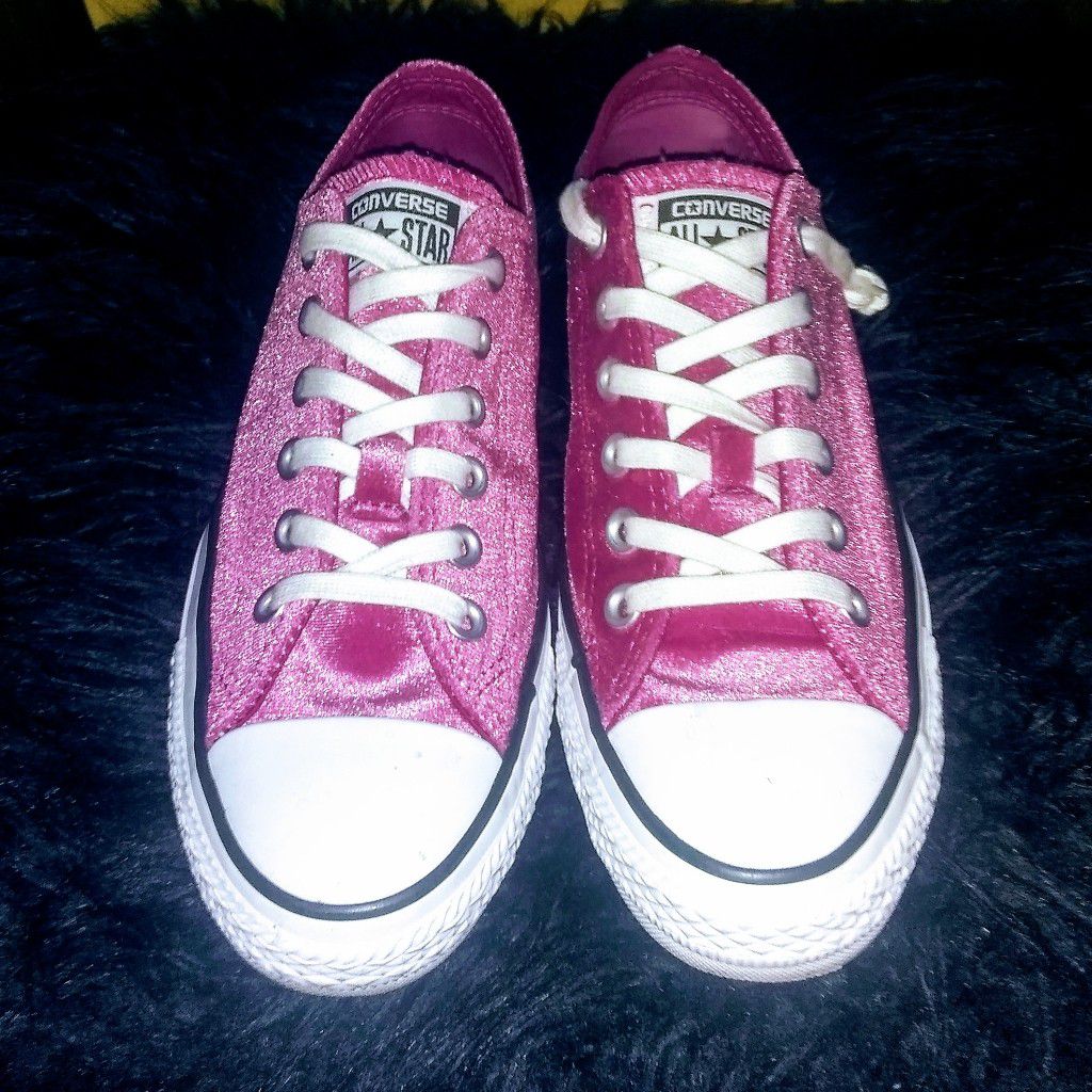 Converse All Stars Shoes size 7.5 Women's