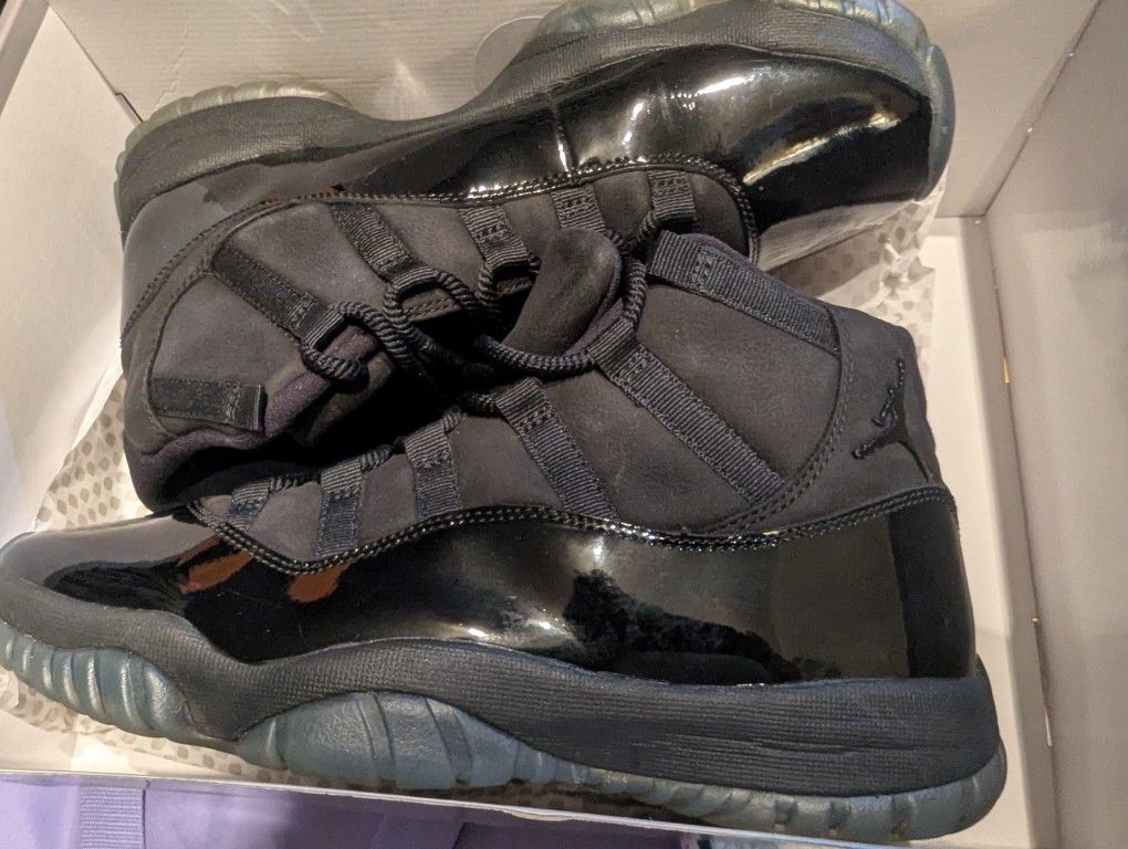 Jordan 11 Cap and Gown Mens 10.5