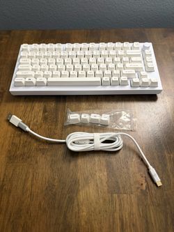 Special Edition Keychron Q1 Pro - Mechanical Keyboard