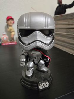 Star Wars Funko Pop Captain Phasma