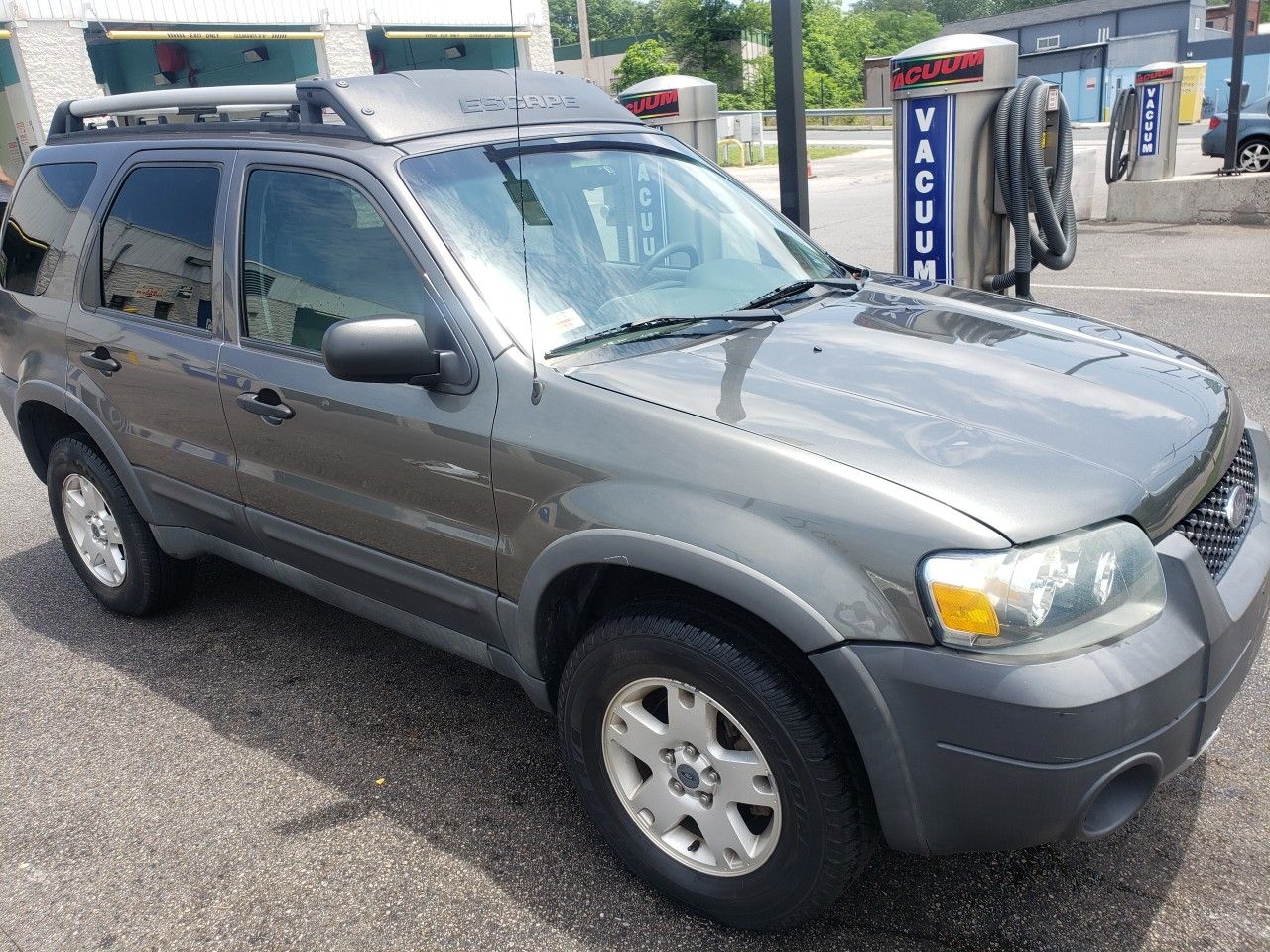 2005 Ford Escape