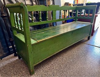 SUPER UNIQUE - Antique Solid Pine Box Bench