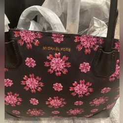 Michael Kors Mercer Large Tote Bag