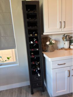 Beautiful solid wood wine 20 bottle wine rack.