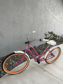 Pink Cruiser Bike