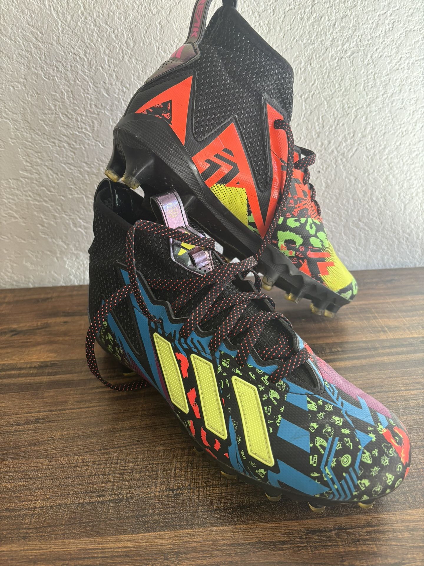 adidas Men's Freak 23 Bounce Mismatch Football Cleats