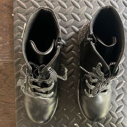 Olive and Edie Ankel boots for girls