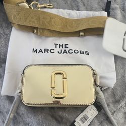 BRAND NEW SPECIAL EDITION MARC JACOB MIRRORED BAG