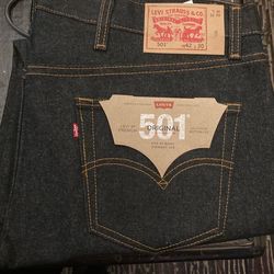 Charcoal black Levi’s 501s