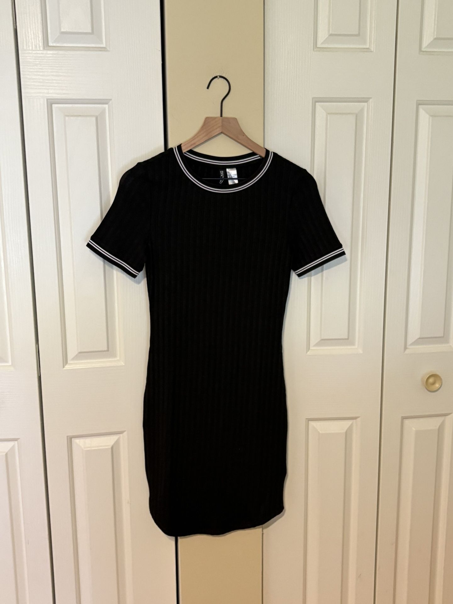 H&M Ribbed Dress, Black/White