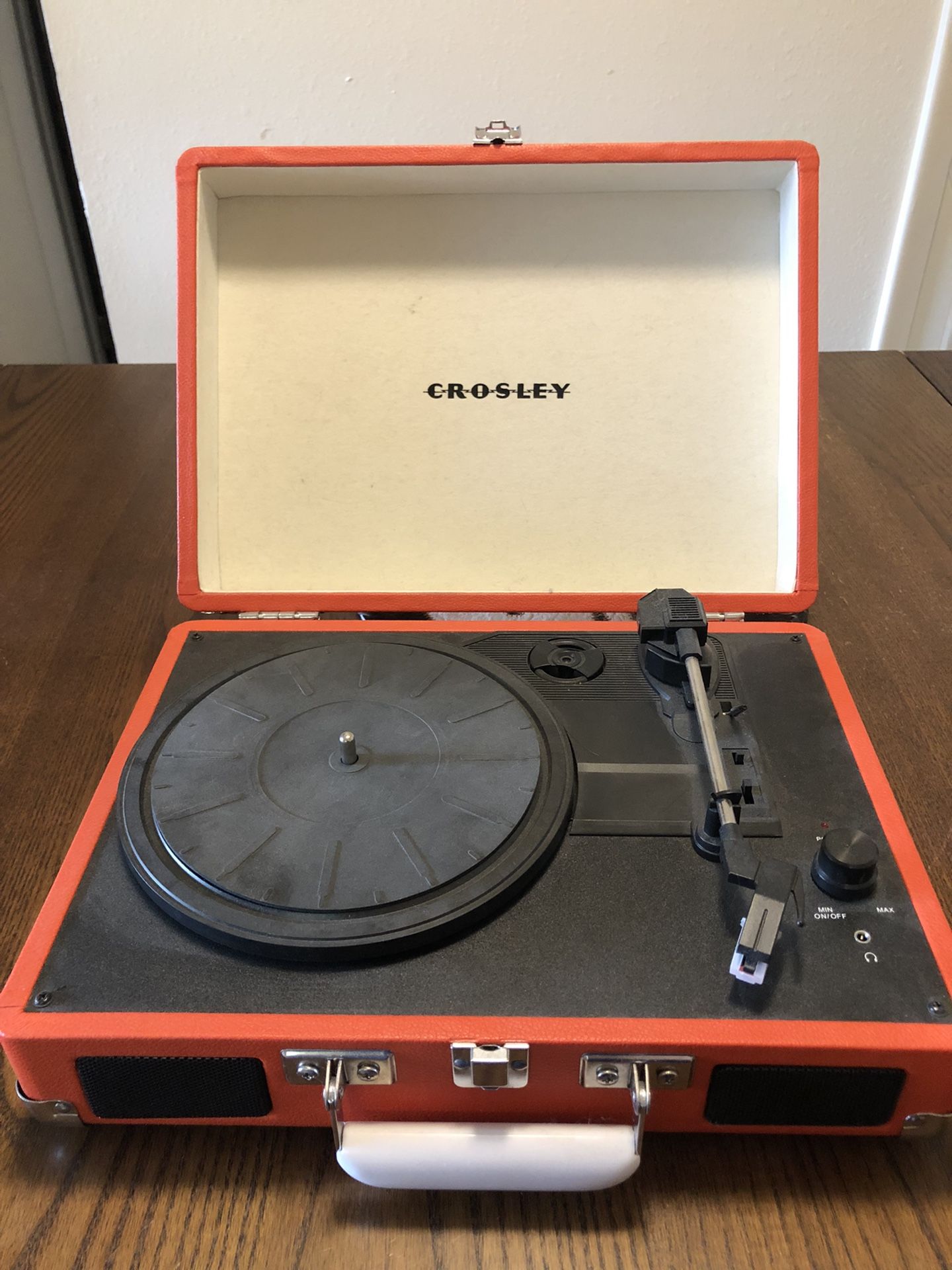 Crosley Cruiser Vinyl Record Player