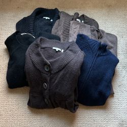 6 Good Quality Sweaters. Size M/L