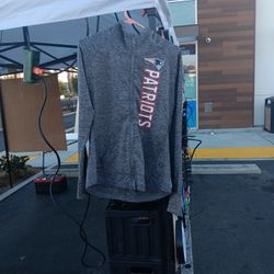 Patriot Sweatshirt Women's Large