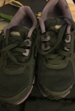 NIKE size 6 $18 ❤️👑👸😘🍭⭐️🎒